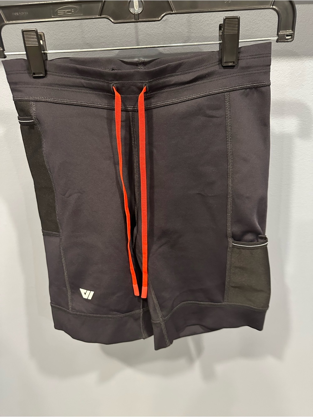 WOLACO Distance Half Tight in Black 
Sprint Half Tight Compression Short